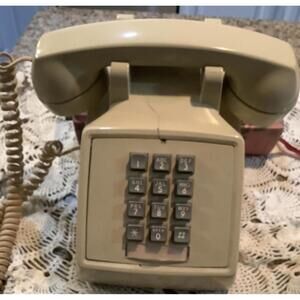 Vintage Bell System Rotary Desk Telephone